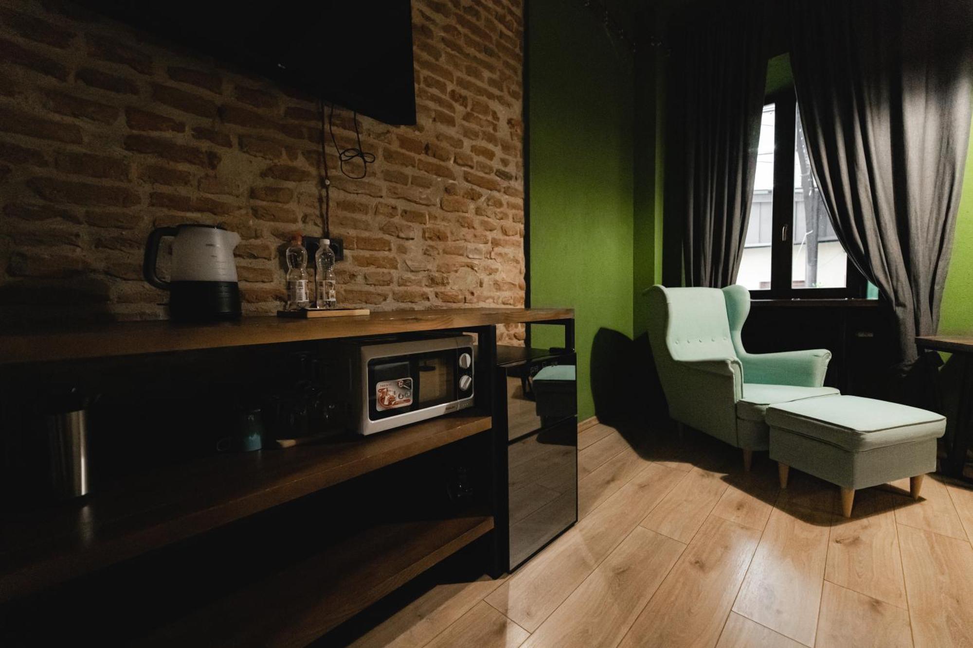 Apartments Justlvivit At The Rynok Square エクステリア 写真