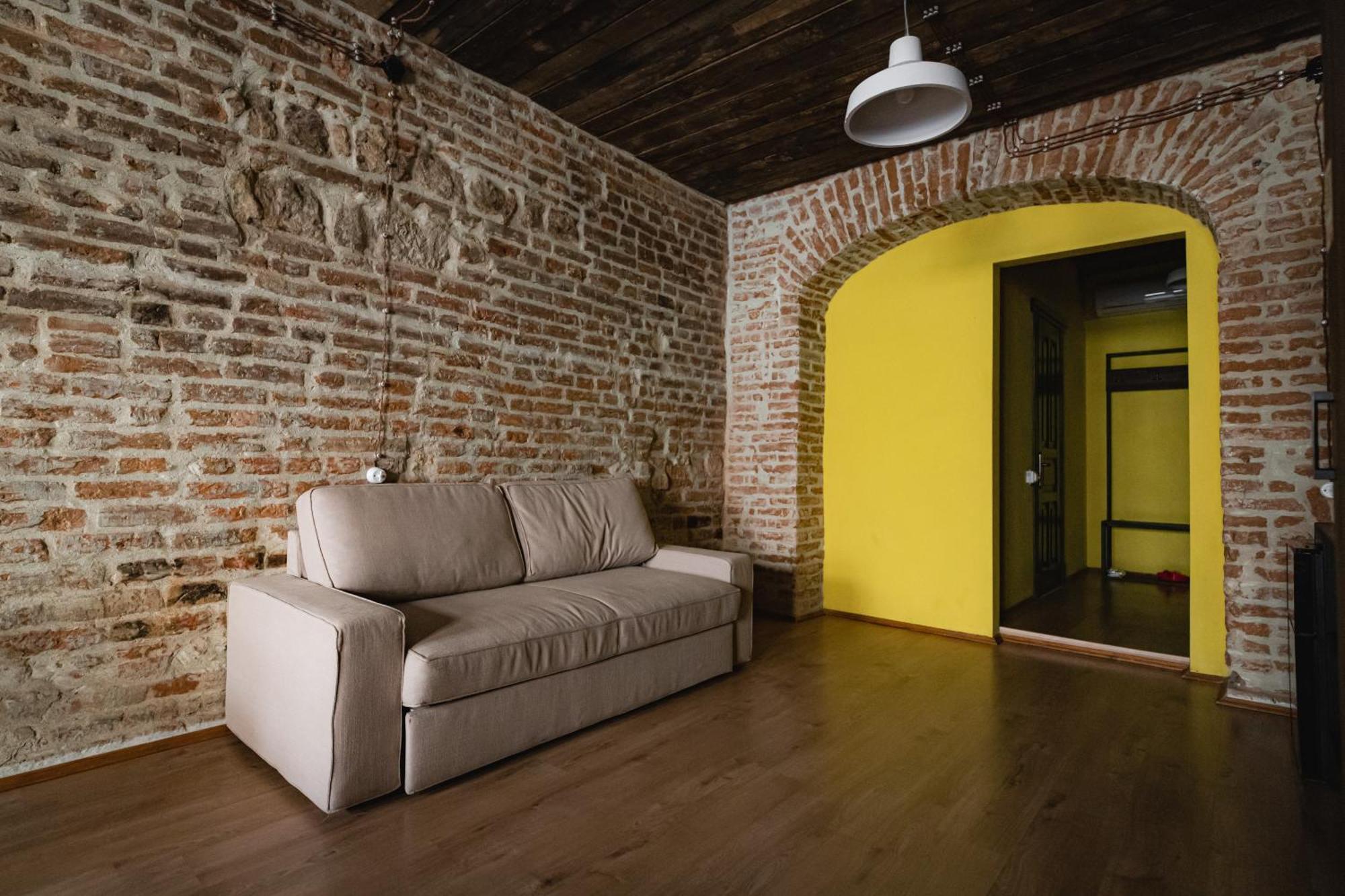 Apartments Justlvivit At The Rynok Square エクステリア 写真