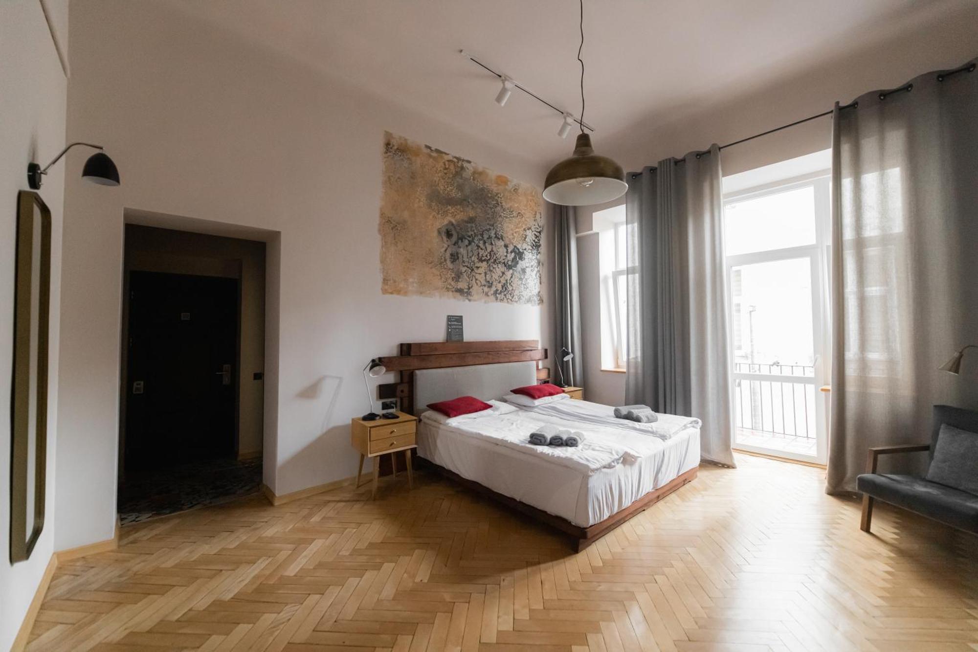 Apartments Justlvivit At The Rynok Square エクステリア 写真